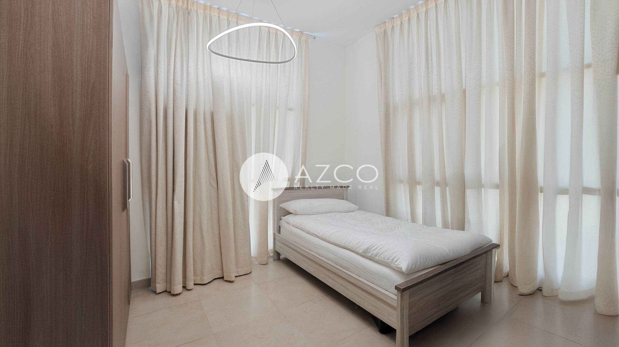 Vacant | High Floor | Prime Location