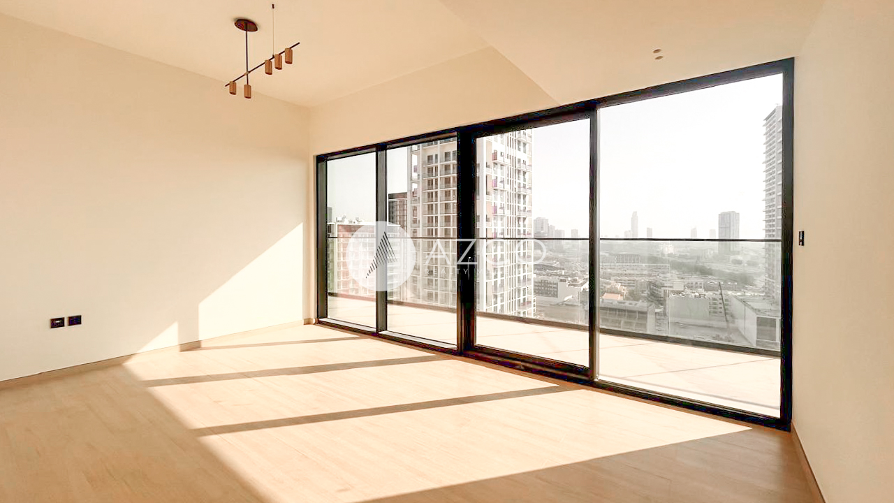 Modern Living | Investor Deal | Massive Unit