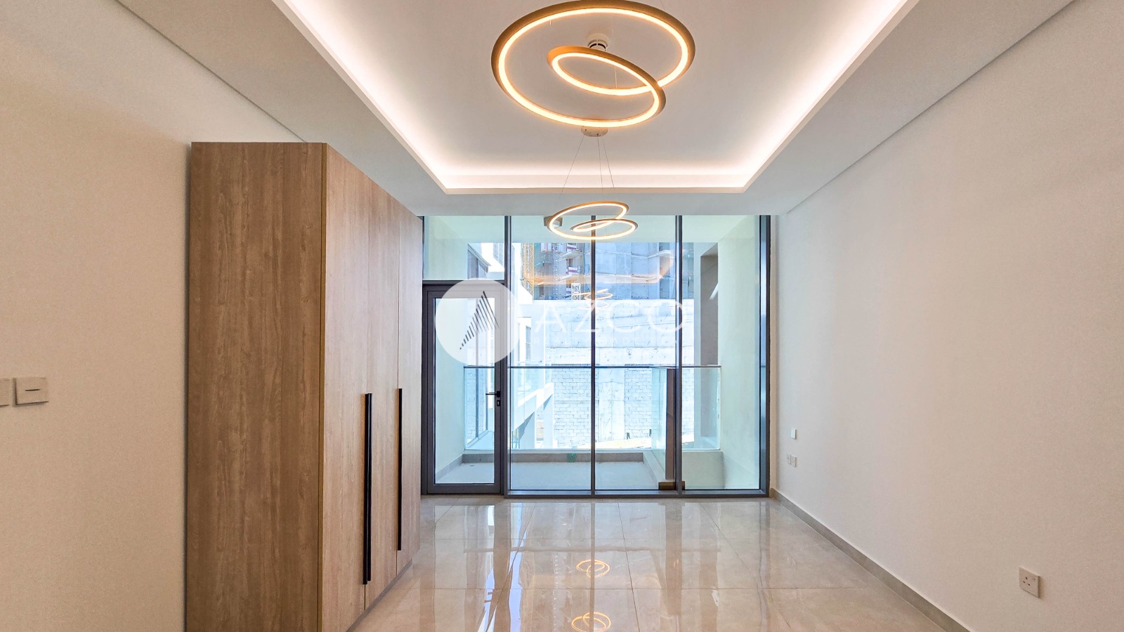 Brand New / Spacious / Vacant / Ready To Move In /